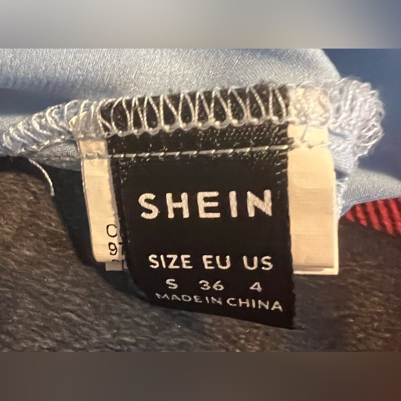 NWOT SHEIN 4 piece bundle. 2 holiday tshirts & 2 pastel color skirts (size 4/s) - Picture 14 of 15